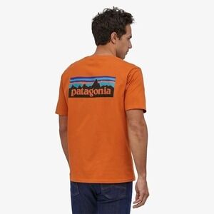 Patagonia Mens Desert Orange T-Shirt Outdoor Hiking Casual Wear Medium